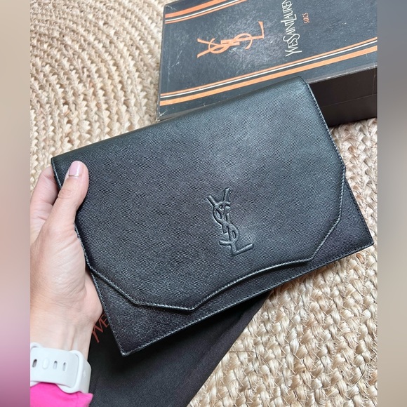 Vintage Yves Saint Laurent Clutch Black Saffiano Leather - Picture 10 of 16